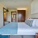 Lägenhet Stylish 2bdr Flat With Pool In Salgados By Lovelystay Albufeira