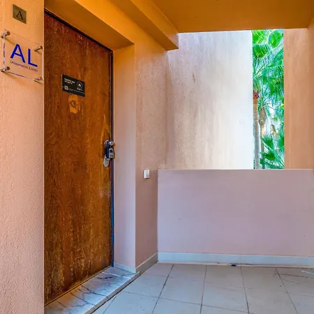 דירה Stylish 2bdr Flat With Pool In Salgados By Lovelystay אלבופיירה