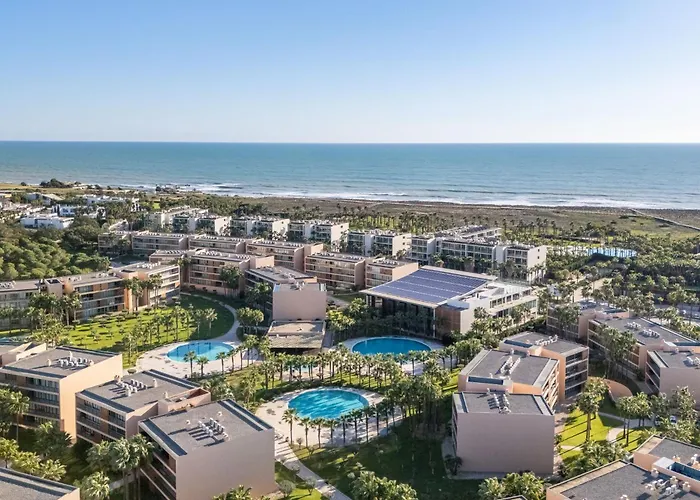 아파트 Stylish 2bdr Flat With Pool In Salgados By Lovelystay 알부페이라